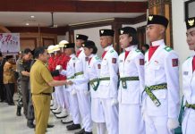 Wakil Bupati Kukuhkan 72 Paskibraka Tana Toraja Tahun 2022