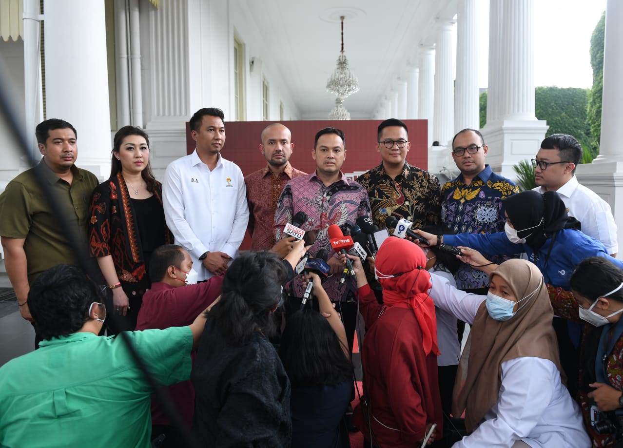 FOTO: Usai menemui Presiden Jokowi BPP Hipmi beri keterangan Pers nya di Istana Merdeka, Jakarta, pada Kamis (22/09/2022). (Foto: Rusman)