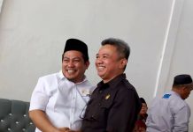 Andi Muzakkir Akil Pembina Amal Foundation intens Menjalin Silaturahmi dengan Tokoh Parepare FOTO: Andi Muzakkir Akil dan H. Tasming Hamid