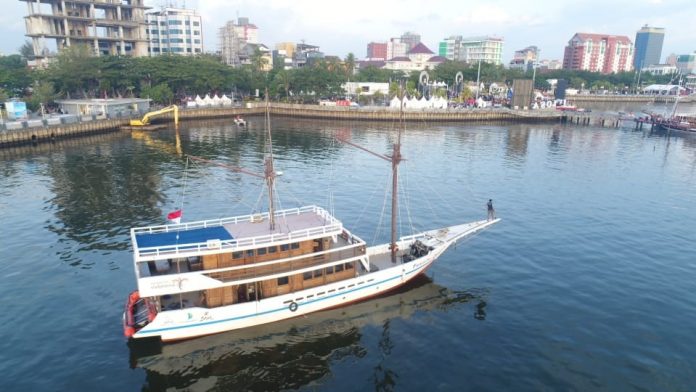 Kapal Pinisi dari Bulukumba Diundang Ikut Memeriahkan F8 Makassar