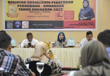 Nurul Hidayat Gelar Sosialisasi Perda Nomor 4 Tahun 2013 Tentang Kawasan Tanpa Rokok FOTO: Anggota DPRD Kota Makassar, Nurul Hidayat menggelar Sosialisasi Peraturan Daerah (Perda) Nomor 4 Tahun 2013 tentang Kawasan Tanpa Rokok (KTR), di Hotel Khas Makassar, Jalan Andi Mappanyukki, Jumat (9/9/2022).
