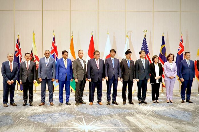 FOTO: Menteri Koordinator Bidang Perekonomian Airlangga Hartarto memimpin delegasi Indonesia dalam Pertemuan tingkat menteri di forum Indo-Pacific Economic Framework.