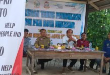 Kahfi dan Hamzah Akan Perjuangkan PKH Menjadi Tenaga P3K FOTO: Ketua komisi VIII DPR RI , Dr. H. Ashabul Kahfi, S.Ag, M. Ag saat menghadiri kegiatan yang diselenggarakan Lembaga Koordinasi Kota Program Keluarga Harapan dalam kegiatan Pembinaan Teknis Peningkatan SDM PKH Kota Makassar berlangsung di kebun keluarga Bissoloro Bili Bili Kabupaten Gowa 10-11 September 2022.