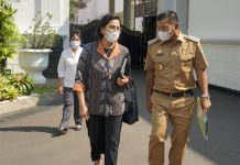 Andi Utta Temui Mendagri dan Menkeu, Tagih Komitmen Pusat Terkait Pemulihan Ekonomi FOTO: Bupati Bulukumba dan Menteri Keuangan Sri Mulyani usai digelar rapat di Istana Negara. Senin (12/9)