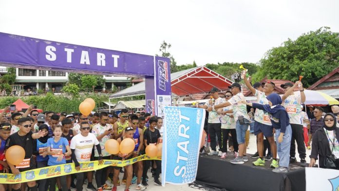 FOTO: Bira Sunset Run (BSR) 2022 saat di lepas langsung Bupati Bulukumba Andi Muchtar Ali Yusuf dan Ketua DPRD Bulukumba H. Rijal.