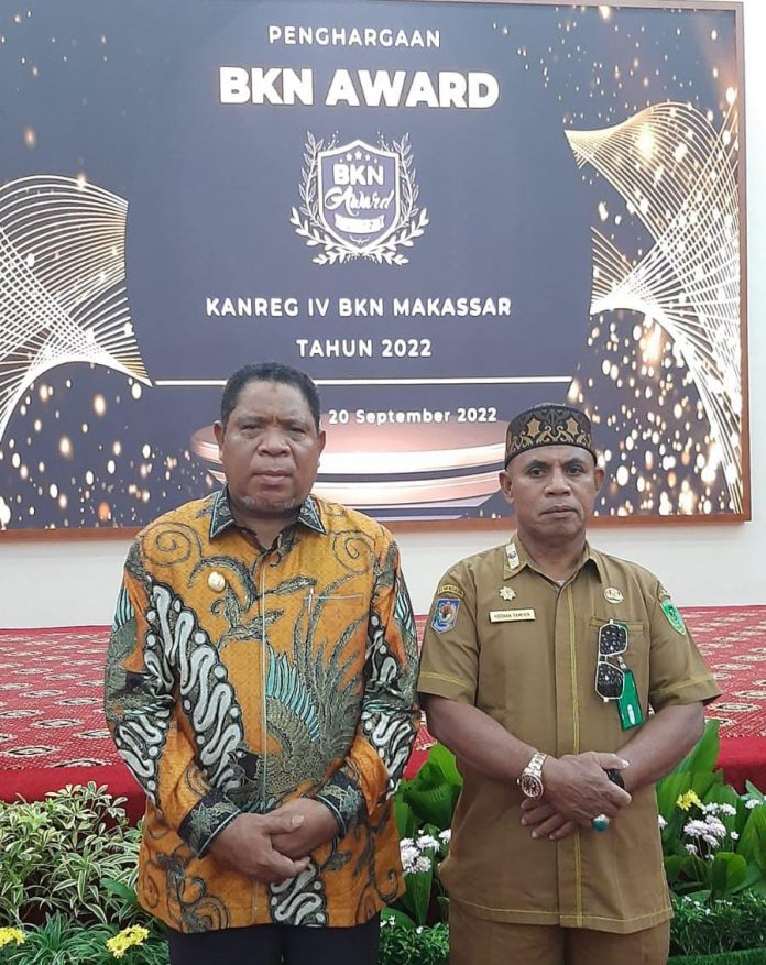 FOTO: Wali kota Tual, Adam Rahayaan dalam acara BKN Award tahun 2022 di Baruga Pattingalloang, Rumah Jabatan Gubernur Sulsel, Selasa (20/9/2022).