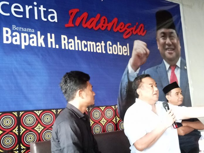 FOTO: Dr. H. Rachmad Gobel, Wakil Ketua DPR RI bersama Rudianto Lallo hadiri dialog 