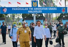 Presiden Jokowi Kunjungan Kerja ke Kota Baubau FOTO: Presiden RI Joko Widodo (Jokowi) saat akan melakukan kunjungan kerja ke Provinsi Sulawesi Tenggara pada Senin (26/09/2022). Perdanakusuma, Jakarta, sekitar pukul 12.00 WIB.