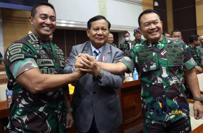 IMG-20220930-WA0040 Foto: Menteri Pertahanan Prabowo Subianto dan Panglima TNI, Jenderal Andika Perkasa/Net