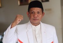 Menyengsarakan Rakyat, PKS Wajo Tolak Kenaikan Harga BBM FOTO: Ketua PKS Wajo Agustan Ranreng