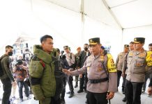Cek Peralatan dan Kesiapan Personel, Kapolri: Semua Tergelar dengan Baik FOTO: Kapolri Jenderal Listyo Sigit Prabowo kembali melakukan peninjauan langsung terhadap kesiapan personel pengamanan untuk memastikan seluruh rangkaian kegiatan KTT G20 berjalan aman dan lancar.