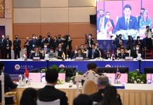 Presiden Jokowi Inginkan Kemitraan Komprehensif Strategis ASEAN-AS Jadi Bagian dari Solusi FOTO: Presiden Jokowi mengikuti KTT ASEAN-AS yang dihadiri pemimpin ASEAN dan Presiden AS Joe Biden di Hotel Sokha, Phnom Penh, Sabtu (12/11/2022) sore. (Foto: BPMI Setpres/Laily Rachev)