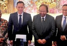 Pengamat: NasDem Jangan Khawatir, PKS dan Demokrat Tidak Akan ke Lain Hati Foto: (Kiri ke kanan) Presiden PKS Ahmad Syaikhu, Ketua Umum Partai Demokrat Agus Harimurti Yudhoyono, Ketua Umum Partai Nasdem Surya Paloh dan Capres Nasdem Anies Baswedan/Net