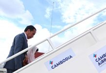 Presiden Jokowi Bertolak Ke Tanah Air Usai Hadiri KTT ASEAN ke-40 di Kamboja FOTO: Presiden Joko Widodo atau Jokowi mengakhiri kunjungan kerjanya di Phnom Penh, Kamboja kembali ke Tanah Air pada Minggu (13/11/2022) sore.