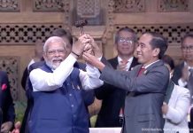 Indonesia Serahkan Estafet Presidensi G20 ke India FOTO: Presiden Jokowi menyerahkan estafet presidensi G20 ke India, Hotel The Apurva Kempinski, Bali, Rabu (16/11/2022), sore. (Sumber: Tangkapan Layar)