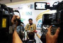 Saudi Raja Minyak, Airlangga: Indonesia Raja Green Energy FOTO: Menteri Koordinator Bidang Perekonomian Airlangga Hartarto usai membuka pameran bertajuk PLN Local Content Movement for The Nation (Locomotion) 2022 di Jakarta Convention Center (JCC), Jakarta, Rabu (23/11/2022).