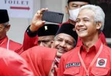 Pengamat: Ada Dua Alasan Ganjar Enggan Tinggalkan PDIP PDIP tak akan mencegah jika ada kadernya yang ingin keluar, termasuk Gubernur Jawa Tengah Ganjar Pranowo (ANTARA FOTO/M RISYAL HIDAYAT)