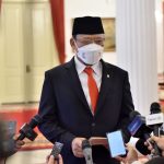 Mardiono Jelaskan Tugas Utusan Khusus Presiden Pengentasan Kemiskinan dan Ketahanan Pangan FOTO: UKP Pengentasan Kemiskinan dan Ketahanan Pangan Muhamad Mardiono memberikan keterangan pers usai dilantik Presiden, Rabu (23/11/2022), di Istana Negara, Jakarta. (Foto: Humas Setkab/Jay)
