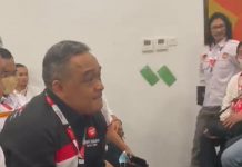 Viral Video Dihadapan Presiden Jokowi, Kepala BP2MI Ajak Perang Bagi yang Melawan Penguasa, Netizen Geram Foto hasil tangkap layar Kepala BP2MI Benny Rhamdani saat berbicara dengan Presiden Joko Widodo
