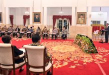 Hadapi Perekonomian Global 2023, Presiden: Optimistis Namun Tetap Waspada FOTO: Presiden Jokowi dalam acara Penyerahan DIPA dan Buku Daftar Alokasi TKDD Tahun Anggaran 2023, Kamis (01/12/2022), di Istana Negara, Jakarta. (Foto: Humas Setkab/Rahmat)