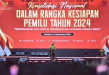 Presiden Tekankan Lima Hal Terkait Pemilu Serentak 2024 FOTO: Presiden Jokowi memberikan pengarahan Pada Rapat Konsolidasi Nasional dalam rangka Kesiapan Pelaksanaan Tahapan Pemilu Serentak 2024, di Beach City Entertainment Center, Ancol, Jakarta, Jumat (02/12/2022) pagi. (Foto: Humas Setkab/Jay)