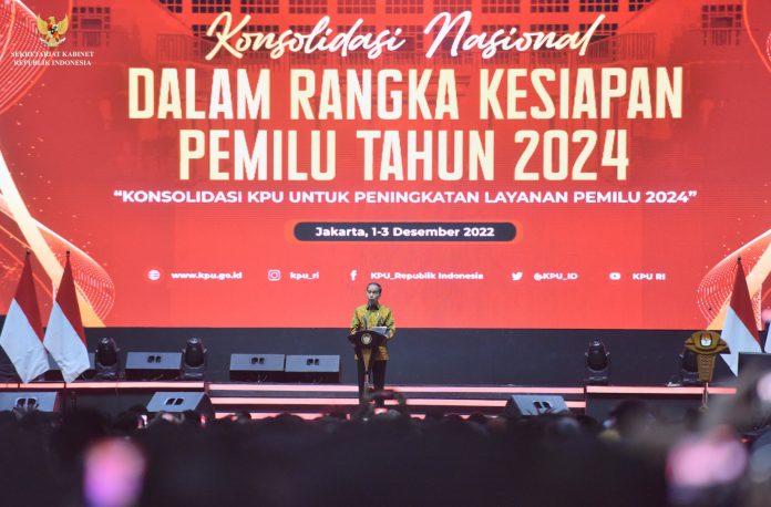 20221202_135639 FOTO: Presiden Jokowi memberikan pengarahan Pada Rapat Konsolidasi Nasional dalam rangka Kesiapan Pelaksanaan Tahapan Pemilu Serentak 2024, di Beach City Entertainment Center, Ancol, Jakarta, Jumat (02/12/2022) pagi. (Foto: Humas Setkab/Jay)