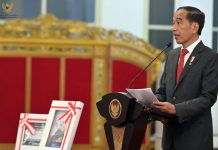 Presiden Serahkan DIPA Tahun Anggaran 2023, Jokowi: Minta Pemda Percepat Realisasi APBN dan APBD FOTO: Presiden Joko Widodo saat memberikan arahnya saat penyerahan Daftar Isian Pelaksanaan Anggaran (DIPA) dan Buku Daftar Alokasi Transfer ke Daerah Tahun Anggaran 2023, di Istana Negara, Provinsi DKI Jakarta, 1 Desember 2022