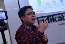 Survei Indikator, Burhanuddin: Ganjar Sedikit Turun, Anies Naik, Prabowo Turun Tajam FOTO: Direktur Eksekutif Indikator Politik Indonesia Burhanuddin Muhtadi. (Foto: Ist)