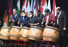 Presiden Jokowi Buka Kejuaraan Dunia Wushu Junior 2022 FOTO: Presiden Jokowi meresmikan Pembukaan Kejuaraan Dunia Wushu Junior ke-8 Tahun 2022, di ICE BSD, Banten, Senin (05/12/2022). (Sumber: Tangkapan Layar)