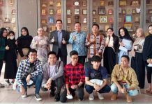 FH Unhas Jajaki Kerjasama FUU UKM Malaysia Monev Student Exchange Kelas Internasional FOTO: Mahasiswa Fakultas Hukum Universitas Hasanuddin (FH Unhas) melakukan kerjasama penguatan kegiatan akademik dengan Fakultas Perundang-Undangan UKM Malaysia, Selasa (6/12/2022).