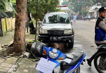 Bom Bunuh Diri, Hantam Mapolsek Astana Anyar, Pelaku Protes Atas Pengesahan KUHP FOTO: Motor diduga milik pelaku bom diri.