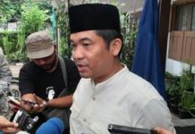 Ray Rangkuti Dorong Bawaslu, Usut Sumber Dana Kegiatan Safari Politik Partai Nasdem dan Anies Republika/Febryan.A Direktur Lingkar Madani Indonesia Ray Rangkuti