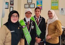 33 Satuan Pendidikan Beradu Dalam Lomba Kebersihan Lingkungan Sekolah FOTO: Puncak HUT Yayasan Hang Tuah ke -76 yang akan jatuh 14 Januari 2023, berbagai kegiatan lomba sudah di mulai di gelar, tidak ketinggalan Lomba Kebersihan Lingkungan Sekolah yang sudah di mulai sejak Senin,(05/12/22) hingga Selasa,(13/12/22) di ikuti oleh 33 satuan pendidikan yang berada di naungan Cabang Surabaya Yayasan Hang Tuah.