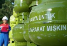 Agar Subsidi Tepat Sasaran, Mulai Tahun 2023 Beli LPG 3 Kg Sertakan Surat Keterangan Miskin FOTO: Dirjen Migas KESDM, Tutuka perketat pembelian LPG subsidi, Jakarta, Senin (12/12/2022). (Foto: Antara).