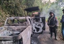 Terus Berulah Tidak Berprikemanusiaan, DPR: TNI Polri Segera Bergerak, Tindakan KKB tidak Bisa Ditolelir Foto: Kepolisian saat meninjau TKP usai KKB menyerang iring-iringan personil Polres Kepulauan Yapen (Foto: dok. Istimewa)