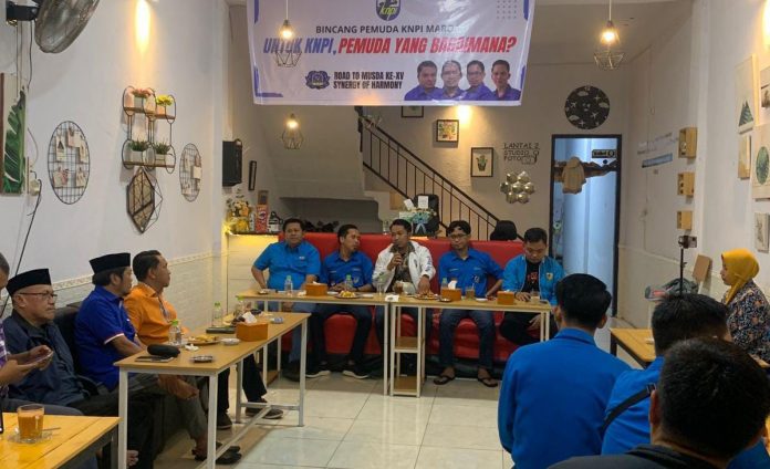 FOTO: Pengurus KNPI Maros menggelar Bincang Anak Muda yang bertemakan 