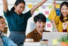 Literasi Politik dan Partisipasi Politik Kaum Muda Ilustrasi golongan milenial (Foto: Freepik)