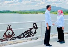 Presiden Resmikan Bendungan Semantok di Nganjuk FOTO: Presiden dan Ibu negara Iriana Joko Widodo usai meresmikan Bendungan Semantok, Selasa (20/12/2022), di Nganjuk, Jatim.