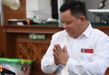 Ikhlas Disebut Punya IQ Jongkok, Kuat Maruf: Jangan Bilang Saya Pembohong Foto: Ikhlas Disebut Punya IQ Jongkok, Tapi Sakit Hati Dicap Pembohong, Ucapan Kuat Maruf Bikin Seisi Sidang Ketawa Ngakak! (ANTARA FOTO/Akbar Nugroho Gumay)