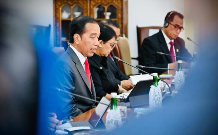 FOTO: Presiden RI Joko Widodo (Jokowi) Presiden Joko Widodo didampingi sejumlah menteri saat melakukan pertemuan dengan Presiden Vietnam di Istana Kepresidenan Bogor, Jawa Barat, Kamis (22/12/2022).