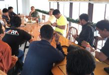 Akhir Tahun TP Bertemu Media, Sampaikan Golkar Sulsel Siap Hadapi Pemilu 2024 FOTO: Ketua DPD I Partai Golkar Sulsel, Taufan Pawe bersilahturahmi dengan sejumlah awak media di makassar. Senin (26/12)