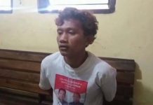 Keseringan Nonton Film Bokep, Pria ini Tega Perkosa Ibu dan Adik Kandungnya Foto: Satria pelaku pemerkosaan terhadap ibu dan adiknya sendiri di Lampung. | Foto: ist