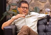 Usai Mantan Wali Kota Surakarta ke Istana, Rocky Sampaikan Peringatan Dini ke Megawati Foto: Pengamat Politik Rocky Gerung/Net