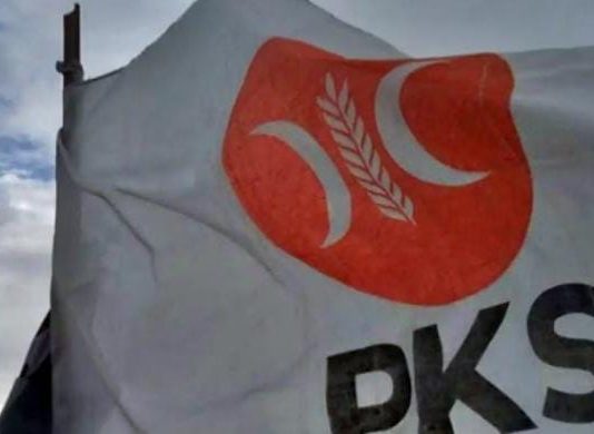 PKS Angkat Bicara Soal Putusan MK, Tidak Ditemukannya Bukti Ijazah SMA Wapres Bendera PKS