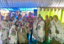 Di Idolakan, Andi Rahim Jadi Rebutan Selfi Emak-emak di Setiap Acara