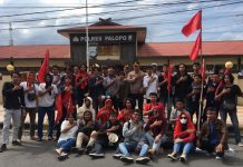 LMND Demo Mafia BBM di Polres Palopo