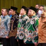 Coblos Gambar Partai di Pemilu 2024, PBB Uji Materi UU Pemilu 2017 di MK Sebagai Pihak Terkait FOTO: Ketua Umum PPB Yusril Ihza Mahendra saat mendampingi Presiden Jokowi membuka Rapat Koordinasi Nasional dan Musyawarah Dewan Partai Bulan Bintang (PBB), Rabu (11/01/2023), di Ballroom eL-Royal Hotel, Kelapa Gading, Jakarta.