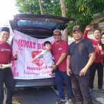 Selain di Makassar, IKA SDN Compleks Mangkura 83 Gelar Jumat Berkah di Jakarta FOTO: Pengurus IKA SDN Compleks Mangkura 83 Makassar menggelar Jumat Berkah di Makassar. Jumat (13/1/2023)