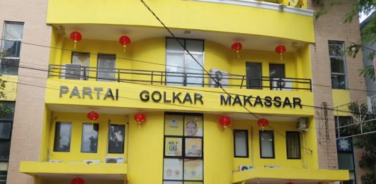 Kepala Sekertariat Bantah Pemberitaan Soal Bantuan Kesbangpol Rp 15 Miliar ke Golkar Makassar FOTO: Kantor Sekretariat DPD II Partai Golkar Makassar yang terletak di jalan Lasinrang, Kelurahan Mangkura, Rabu (18/1/2023)