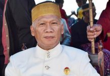 Bersihkan dan Cat Istana Luwu, Opu Datu: Terimakasih Buat Brimob Baebunta dan Andi Rahim FOTO: Datu Luwu, Andi Maradang Mackulau Opu To Bau